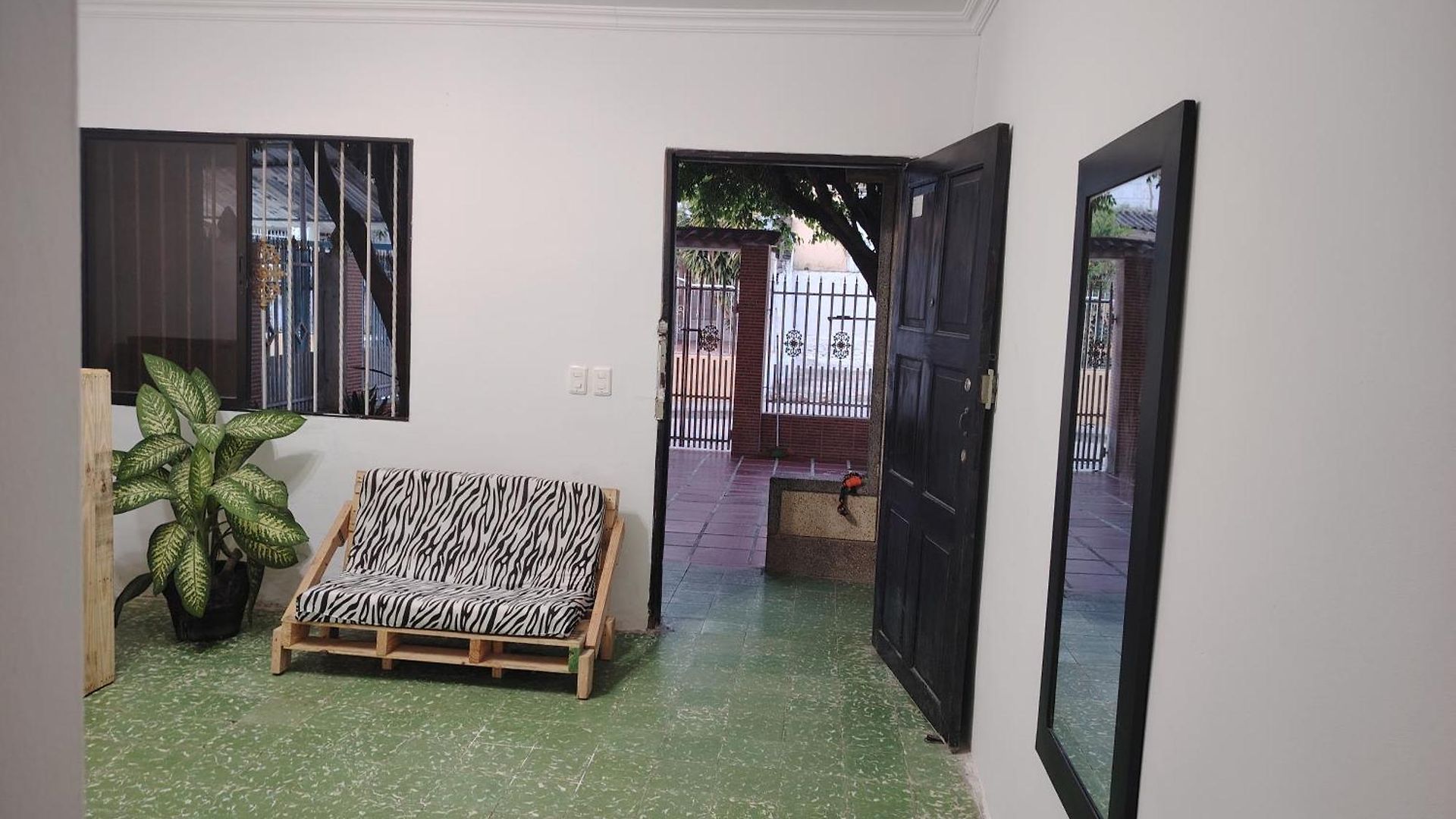 Casa Yamulemao *