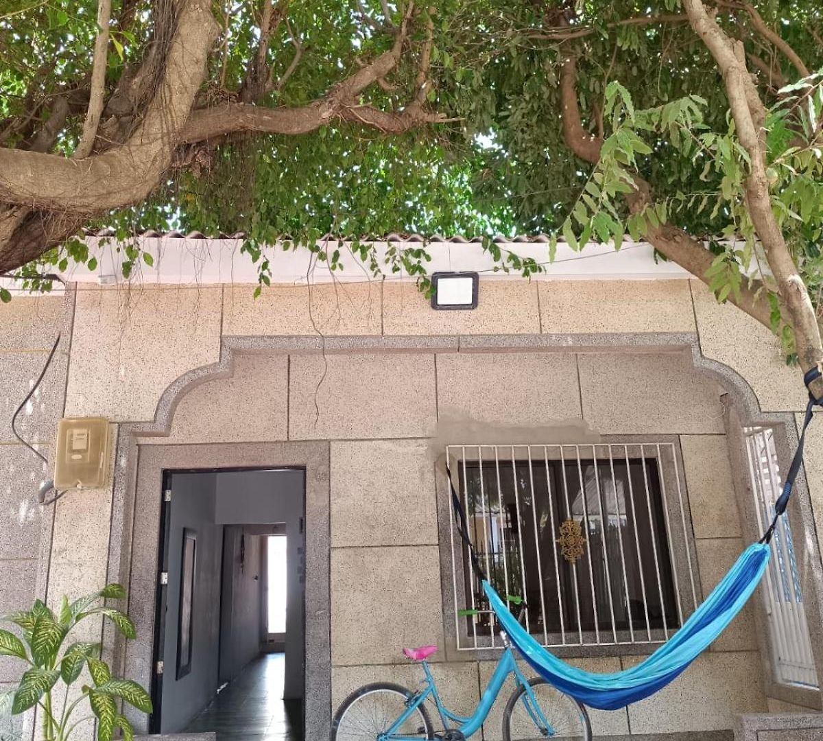 Casa Yamulemao Pensión *