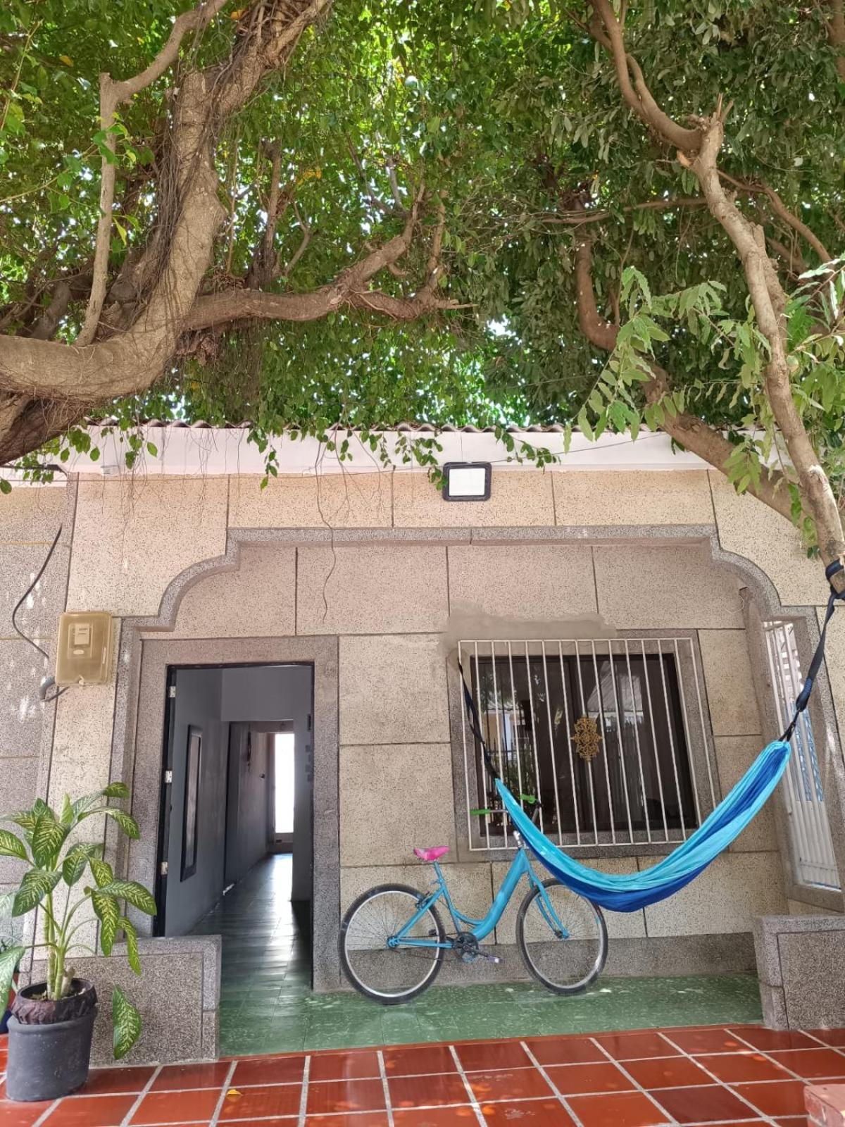 Casa Yamulemao Pensión *